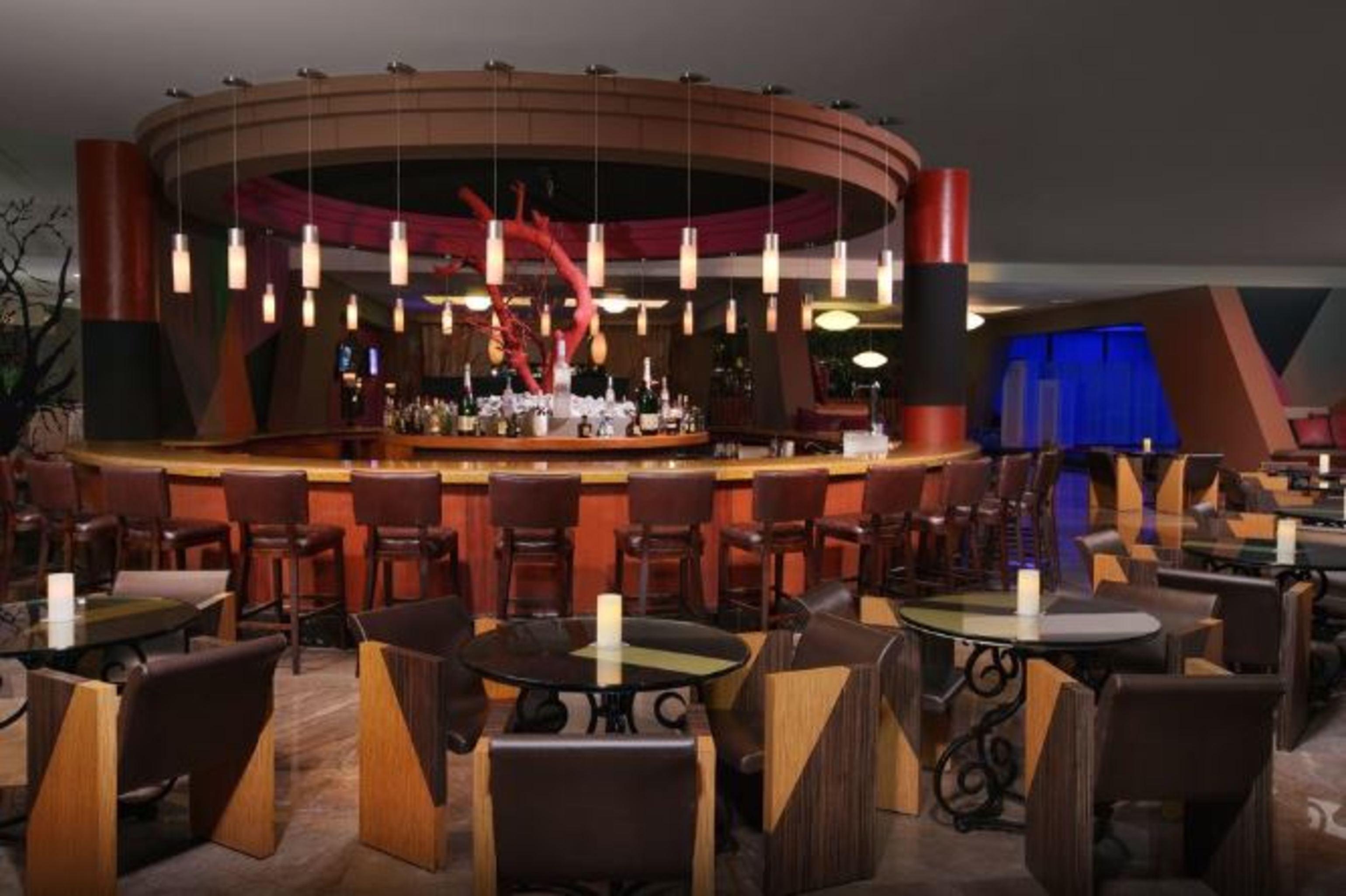 The Pyramid Cancun By Oasis Eksteriør billede The bar at the Mirage